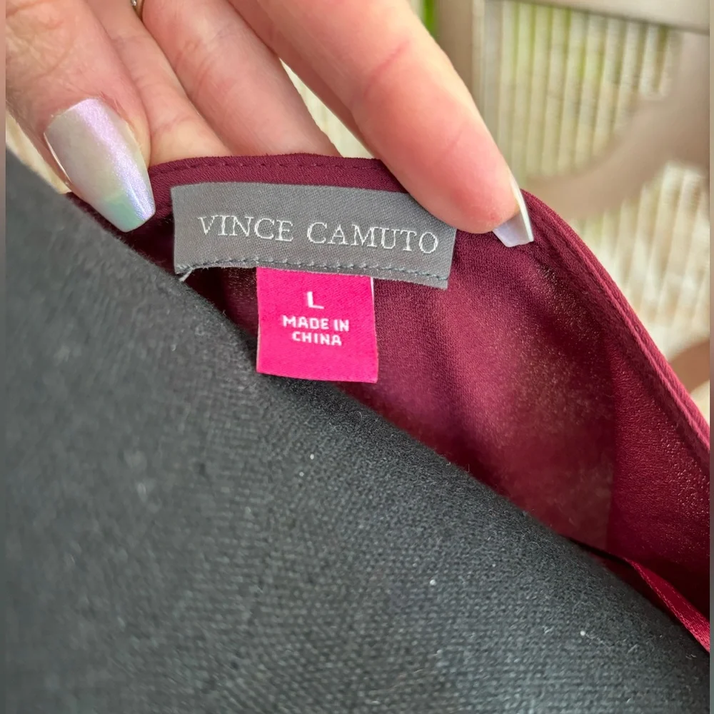 NWOT | Vince Camuto Blouse Bell Sleeves | Large | Burgundy - Picture 5 of 7
